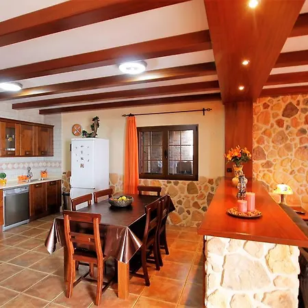 Casa Varichuelo Tias
